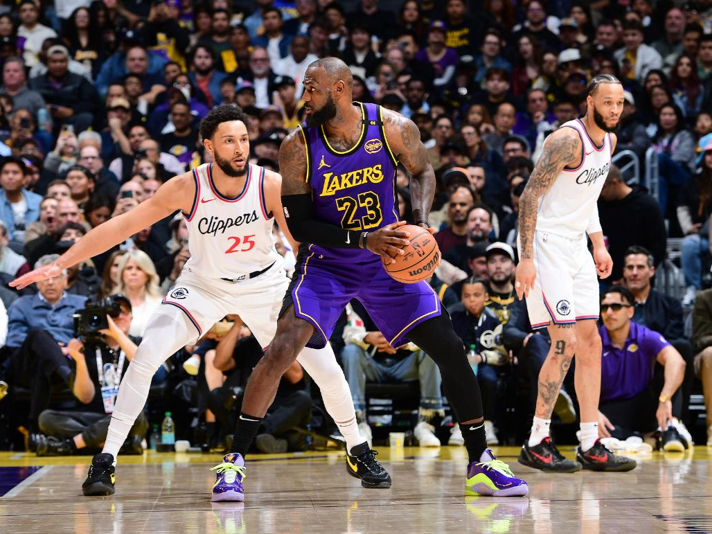 掘金绝杀爵士，詹姆斯状态火热