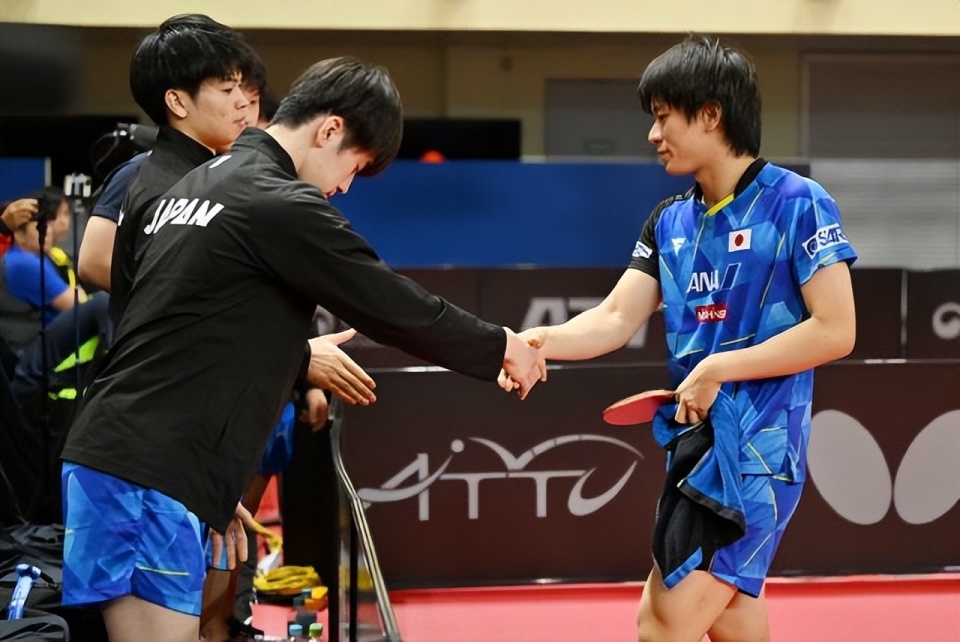 韩国队险胜英格兰队，许昕关键制胜