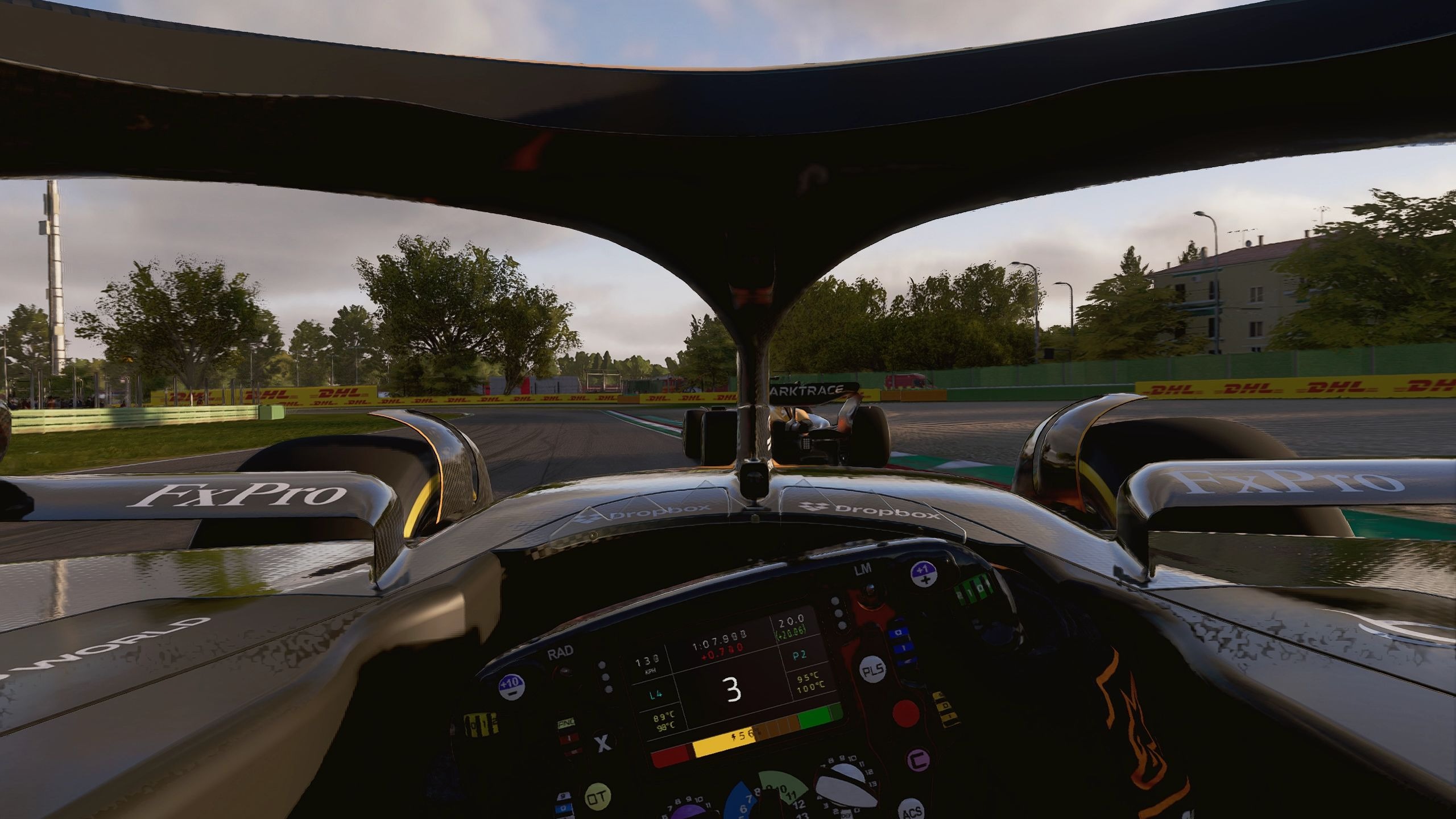 迈凯伦横扫雷诺车队，周冠宇状态火热